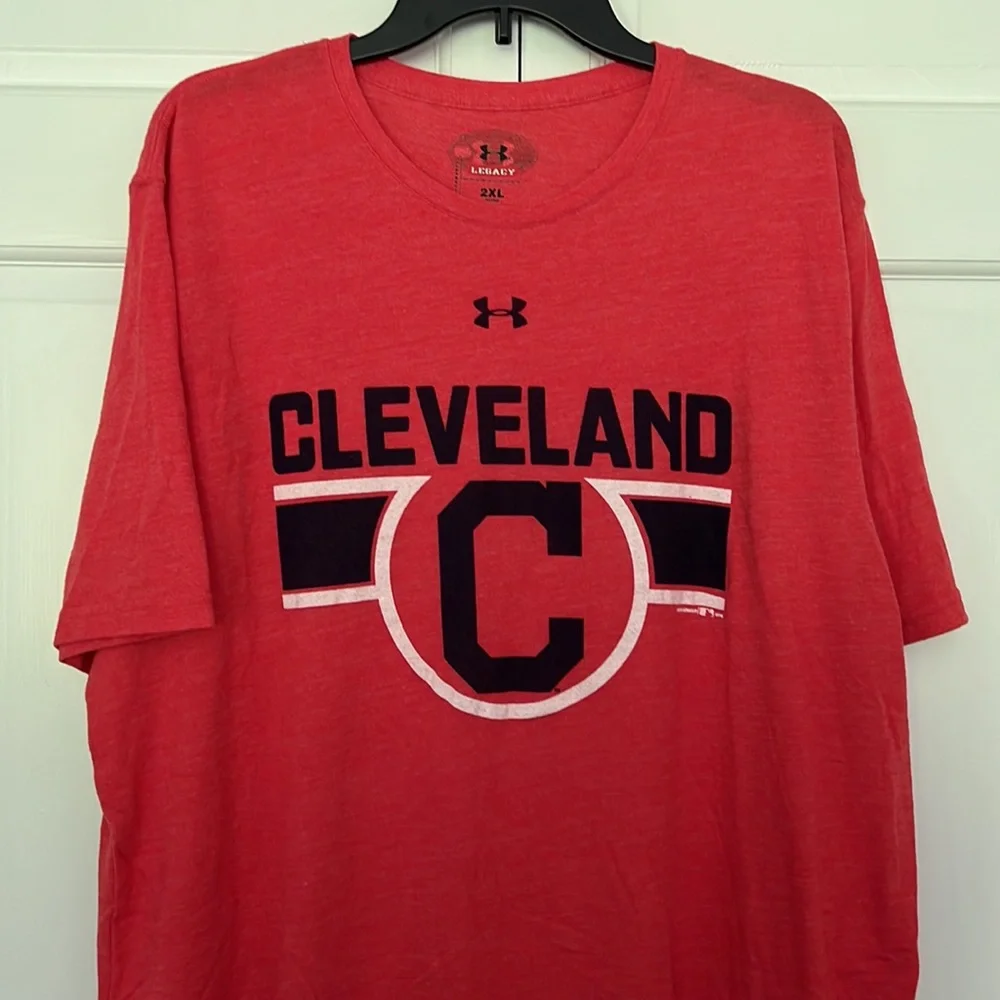 Cleveland Baseball Tshirt - Picture 2 of 5